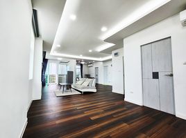 2 Schlafzimmer Penthouse zu verkaufen im The Bell Condominium, Chalong