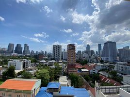 1 Schlafzimmer Wohnung zu vermieten im Nantiruj Tower, Khlong Toei, Khlong Toei