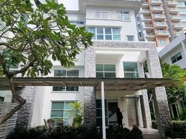 4 Schlafzimmer Villa zu vermieten im Baan Pakapun, Khlong Tan