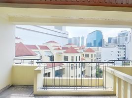 1 Bedroom Condo for rent at Baan Adisara, Khlong Tan Nuea