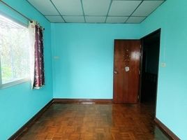 3 Schlafzimmer Reihenhaus zu verkaufen im Baan Benchawan, Khok Krabue, Mueang Samut Sakhon, Samut Sakhon