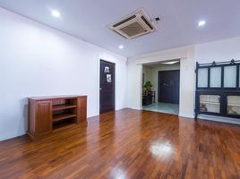 3 Bedroom Apartment for sale at President Park Sukhumvit 24, Khlong Tan