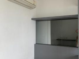 1 спален Кондо на продажу в Ideo Mobi Sukhumvit Eastgate, Bang Na