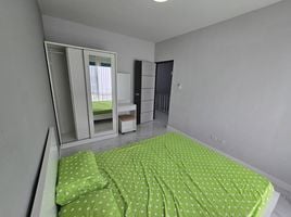 3 Schlafzimmer Reihenhaus zu vermieten im Karnkanok 19, Chang Khlan