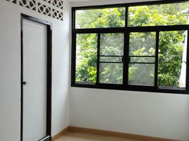 2 Schlafzimmer Villa zu verkaufen in Din Daeng, Bangkok, Din Daeng, Din Daeng