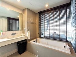 2 спален Квартира в аренду в Rhythm Sukhumvit 42, Phra Khanong