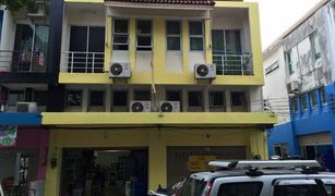 Patong, ဖူးခက် တွင် 8 အိပ်ခန်းများ တိုက်တန်း ရောင်းရန်အတွက်