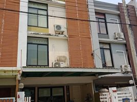 3 Bedroom Townhouse for sale at Green Place, Chom Thong, Chom Thong