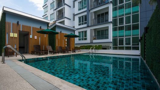 Photo 1 of the Communal Pool at Voque Sukhumvit 16