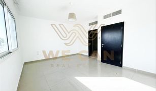 3 Bedrooms Villa for sale in Al Reef Villas, Abu Dhabi Contemporary Style