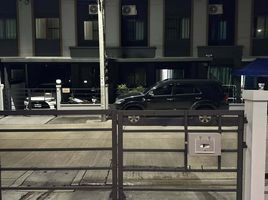 2 спален Таунхаус в аренду в Pleno Town Bangna, Bang Sao Thong, Bang Sao Thong, Самутпракан