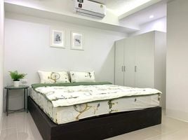 3 спален Кондо в аренду в The Waterford Sukhumvit 50, Phra Khanong