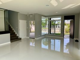 4 Bedroom House for sale at Siwalee Sankampang, San Klang