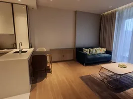 1 Schlafzimmer Wohnung zu vermieten im BEATNIQ Sukhumvit 32, Khlong Tan