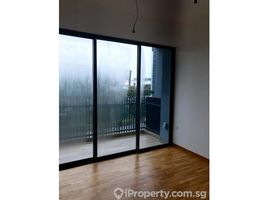 3 Bedroom Apartment for sale at 6 Gateway Drive, Jurong regional centre, Jurong east, West region