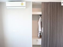 1 Schlafzimmer Wohnung zu verkaufen im Chewathai Phetkasem 27, Bang Wa