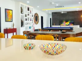 ขายวิลล่า 4 ห้องนอน ใน เมืองภูเก็ต ภูเก็ต, ฉลอง