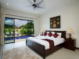 3 Schlafzimmer Haus zu verkaufen im The Villas Nai Harn Phuket, Rawai