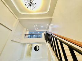 3 Bedroom Townhouse for sale at Sri Suchart Grand View 3, Ratsada
