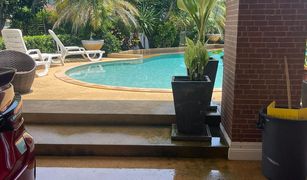 6 Bedrooms House for sale in Rawai, Phuket 