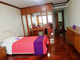 2 Bedroom Apartment for rent at Baan Suanpetch, Khlong Tan Nuea