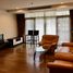 3 Bedroom Apartment for sale at Wattana Suite, Khlong Toei Nuea