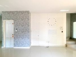 3 Bedroom Townhouse for rent at Modi Villa Pinklao-Wongwaen, Sala Klang, Bang Kruai, Nonthaburi