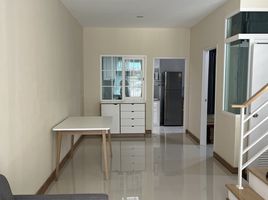 3 Bedroom Townhouse for rent at Golden Town Tiwanon-Chaengwattana, Ban Mai, Mueang Pathum Thani