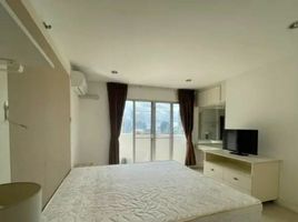 2 Bedroom Condo for sale at Witthayu Complex, Makkasan