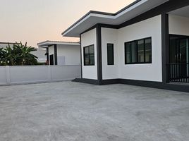 3 Schlafzimmer Villa zu verkaufen im Ruenrom Village, Phatthana Nikhom, Phatthana Nikhom, Lop Buri