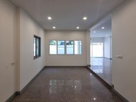 4 Schlafzimmer Haus zu vermieten in Major Cineplex Ratchayothin, Lat Yao, Chantharakasem