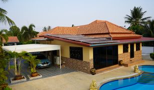 3 Bedrooms Villa for sale in Cha-Am, Phetchaburi 