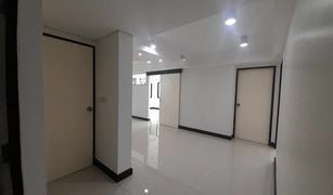 N/A Retail space a vendre à Khlong Tan Nuea, Bangkok 