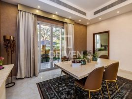 6 Schlafzimmer Villa zu verkaufen im Hacienda, Dubai Land, Dubai