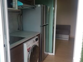 1 Bedroom Condo for rent at Humble Living At FueangFu, Sam Sen Nok, Huai Khwang