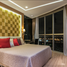 2 Schlafzimmer Appartement zu vermieten im Sky Walk Residences, Phra Khanong Nuea