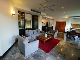 3 Schlafzimmer Appartement zu vermieten im Raintree Village Apartment, Khlong Tan Nuea