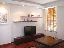 1 Schlafzimmer Wohnung zu vermieten im Langsuan Ville, Lumphini