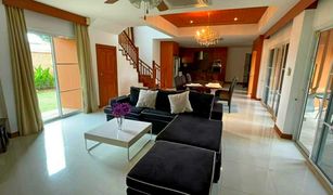Вилла, 5 спальни на продажу в Pong, Паттая Grand Regent Residence
