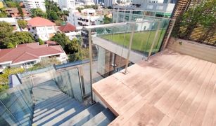 3 Bedrooms Penthouse for sale in Khlong Tan Nuea, Bangkok Liv At 49