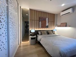 1 Bedroom Apartment for sale at The Issara Sathorn, Thung Mahamek, Sathon