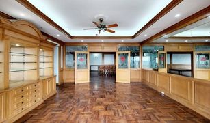 4 Bedrooms Condo for sale in Khlong Toei Nuea, Bangkok Tower Park