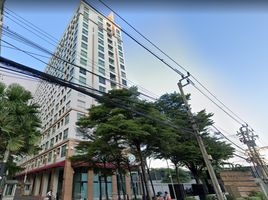 1 Bedroom Condo for sale at Life @ Thaphra, Talat Phlu
