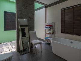 4 Bedroom Villa for rent at Saiyuan Med Village, Rawai, Phuket Town