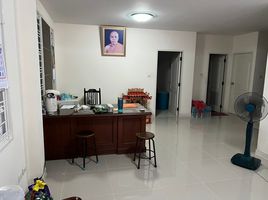 5 Schlafzimmer Villa zu verkaufen im Baan Arpakorn 3, Sala Ya, Phutthamonthon, Nakhon Pathom
