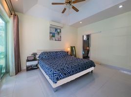3 Bedroom Villa for sale in Sawangboriboonwittaya School, Nong Prue, Nong Prue