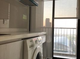 1 Schlafzimmer Appartement zu vermieten im Life Asoke, Bang Kapi