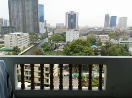 2 Schlafzimmer Wohnung zu verkaufen im J.C. Tower, Khlong Tan Nuea