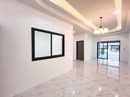 2 Bedroom House for sale at Tawan Place, Si Sunthon