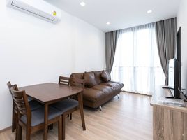 1 Schlafzimmer Appartement zu vermieten im Kawa Haus, Phra Khanong Nuea